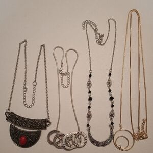 #364.  4 Piece Necklace Bundle